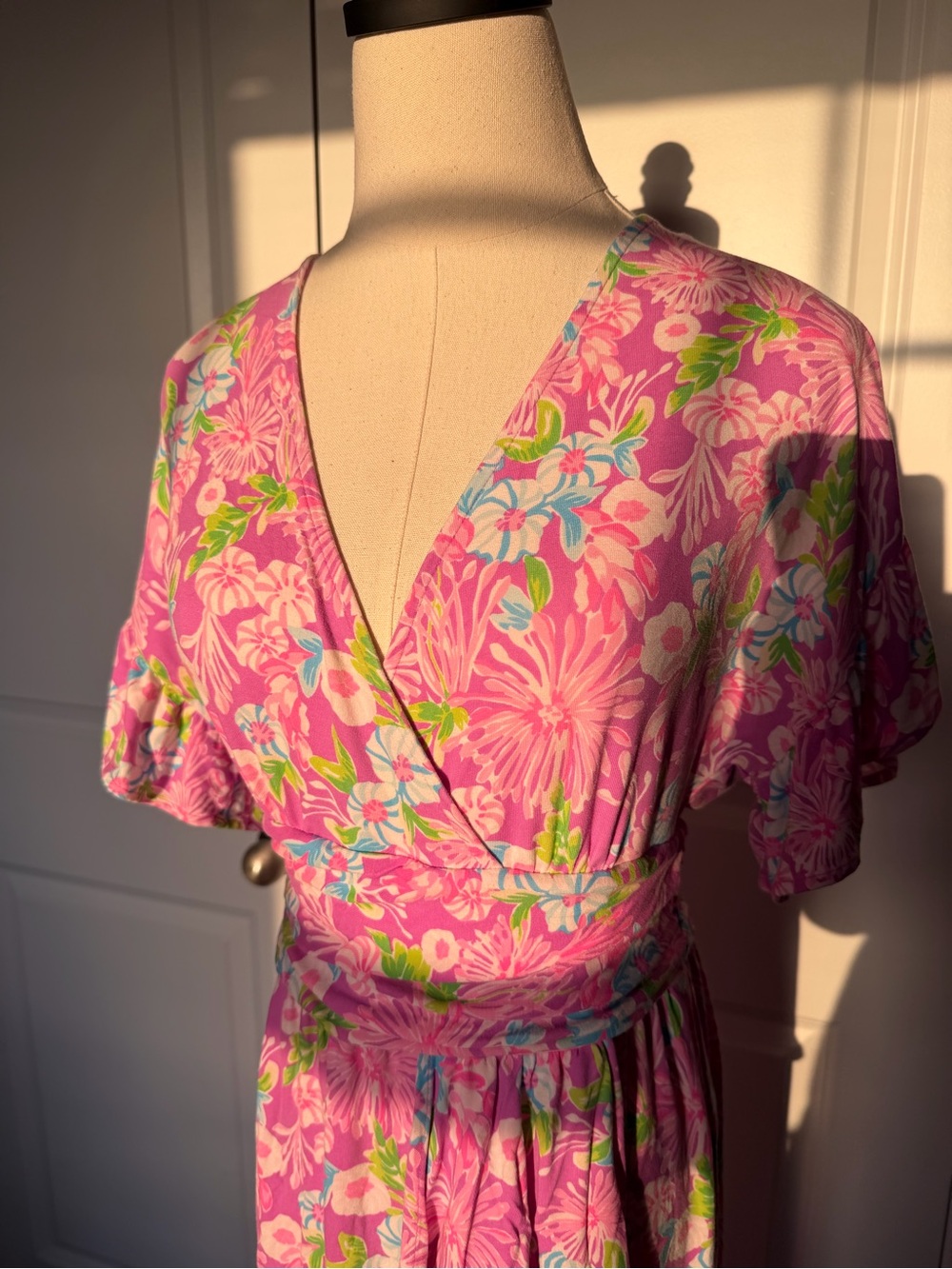 Lilly Pulitzer Pink Multi Floral Scoop Neck Dress SIZE: M - Picture 3 of 14